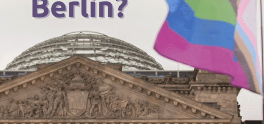 Foto einer Progress-Pride-Flag vor dem Deutschen Bundestag. Text oben: "Was geht, Berlin?", Text unten: "Was ist das für 1 Entwurf? Der Ampel-Entwurf zum Selbstbestimmungsgesetz ist da. Wir sind nicht impressed."